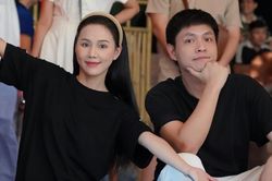 Cặp đôi diễn viên cùng có phim đang lên sóng giờ vàng VTV là ai?