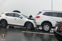 Cảnh sát phát hiện nguyên nhân gây loạt vụ tai nạn liên hoàn, tài xế nên cẩn trọng