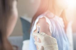 Tiêm vaccine bạch hầu rồi có nguy cơ bị bệnh bạch hầu nữa không?