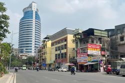 Trung Bộ vẫn nắng nóng gay gắt