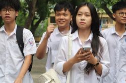 Hà Nội: 60 trường THPT công lập hạ điểm chuẩn vào lớp 10