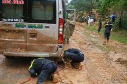 Vụ sạt lở thương tâm ở Hà Giang: Gia đình vui vẻ đi ăn hỏi thì gặp tai nạn tang thương