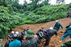 Khẩn trương tìm kiếm các nạn nhân trong vụ sạt lở đất tại huyện Bắc Mê, tỉnh Hà Giang
