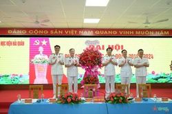 Học viện Hải quân thi đua giáo dục đào tạo, nghiên cứu khoa học
