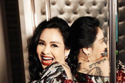 NSND Thanh Lam vui sống lạc quan, Lâm Khánh Chi gợi cảm mừng sinh nhật
