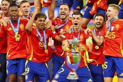 Euro 2024: Tây Ban Nha vô địch xứng đáng sau các trận đấu có phần tẻ nhạt của giải