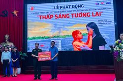 Phát động Chương trình 'Chung tay xoa dịu nỗi đau da cam, năm 2024'