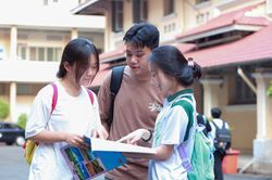 Phổ điểm môn Vật lý thi tốt nghiệp 2024