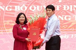 Trưởng Ban Dân vận Trung ương Bùi Thị Minh Hoài làm Bí thư Thành ủy Hà Nội