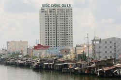 Cổ phiếu Quốc Cường Gia Lai (QCG) mất thanh khoản, giảm giá kịch sàn