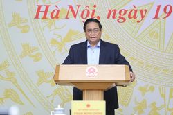 Thủ tướng: Chuyển đổi số đã trở thành xu thế bắt buộc, ai nắm bắt được thì sẽ đi nhanh hơn