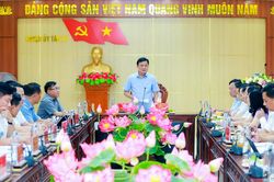 Bí thư Tỉnh ủy Nghệ An Thái Thanh Quý làm việc với Ban Thường vụ Huyện ủy Tân Kỳ