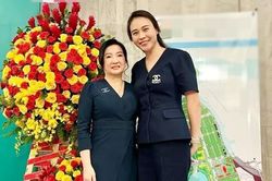 Đàm Thu Trang: Thân thiết với mẹ Cường Đô La, nói 1 câu gây chú ý ngay đám cưới