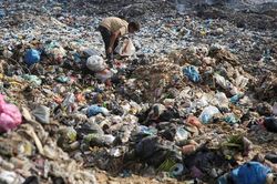 Khủng hoảng rác thải tại dải Gaza