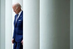 Bầu cử Mỹ 2024: Ông Biden bỏ cuộc, ủng hộ bà Harris lên thay