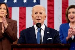 Tổng thống Biden dừng tranh cử, ai là người thay thế ở đảng Dân chủ?
