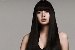 Động thái của Lisa giữa lúc bị tố là tiểu tam