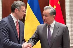 Ukraine tuyên bố sẵn sàng đàm phán với Nga