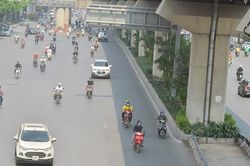 Ngày 25/7: Hà Nội ngày nắng nhẹ, sáng và chiều tối có mưa dông