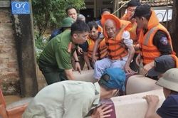 Chủ động ứng phó với mưa lũ, sạt lở đất