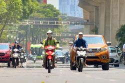 Dự báo thời tiết ngày 26/7: Hà Nội tăng nhiệt, đêm mưa