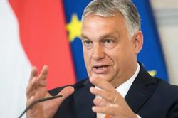 Thủ tướng Hungary cảnh báo về trật tự thế giới mới
