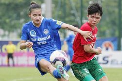 Bóng đá nữ TP.HCM lập thêm kỳ tích