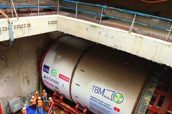 Robot TBM chính thức đào hầm ngầm Nhổn - Ga Hà Nội
