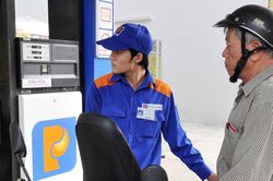 Giá xăng dầu theo cơ chế thị trường, người dùng sẽ được hưởng lợi