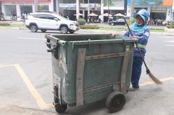 Tấm gương sáng công nhân môi trường