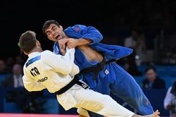 Ăn mừng huy chương Olympic, VĐV Judo trật khớp vai