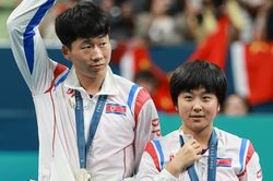 Từng tập huấn với các tay vợt bóng bàn Việt Nam, cặp đôi Triều Tiên giành ngôi á quân Olympic 2024