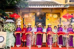 Nước hoa Hoarient mở thêm showroom tại phố cổ Hội An