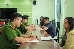 Bắt nhóm đối tượng dàn cảnh móc túi tại lễ tốt nghiệp của Trường Đại học Sài Gòn