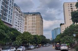 Thời tiết Hà Nội ngày mai 2/8/2024: Hà Nội mưa rào kèm dông, có nơi mưa to
