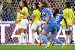 Lịch thi đấu bóng đá hôm nay 3/8: Tạm biệt các cô gái Brazil?