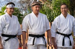 'Cobra Kai' mùa 6 thu hút người xem Netflix toàn cầu