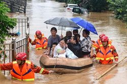 Đối mặt diễn biến khó lường từ thiên tai