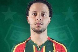 Hoàng Anh Gia Lai thử việc tiền đạo Brazil cao 1m97