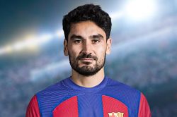 Vì sao Gundogan từ chối mọi giao kèo để ở lại Barcelona?