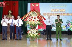 Chủ tịch UBND tỉnh Đỗ Minh Tuấn dự 'Ngày hội toàn dân bảo vệ an ninh Tổ quốc' năm 2024 tại xã Hoằng Tiến