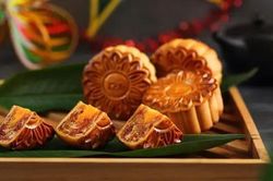 Giá bánh Trung thu tăng nhẹ