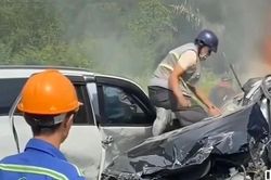 Tìm 'người hùng' cứu người mắc kẹt trong vụ tai nạn cầu Phú Mỹ