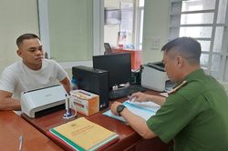 Điều khiển phương tiện va chạm giao thông, chống người thi hành công vụ
