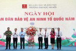 Nâng cao nhận thức của sinh viên về bảo vệ an ninh Tổ quốc