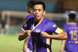 Tin nóng bóng đá Việt 12/8: Văn Quyết được AFC vinh danh, CLB CAHN chốt thương vụ Đình Bắc