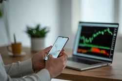 Trong kịch bản vượt 1.280 điểm, VN-Index vẫn có thể kiểm nghiệm lại ngưỡng 1.220