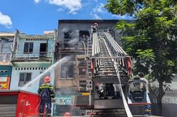 Nhanh chóng dập tắt đám cháy tại thành phố Quy Nhơn