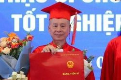 Bộ GD&ĐT nói gì vụ ông Vương Tấn Việt có bằng tiến sĩ nhưng chưa có bằng cấp 3?