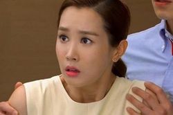 Thấy chồng chở người phụ nữ trẻ đẹp, tôi hùng hổ đuổi theo xe ô tô rồi bật khóc với cảnh tượng trước mắt